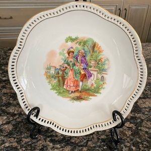VINTAGE SCHUMANN BAVARIA DISH 10.5”